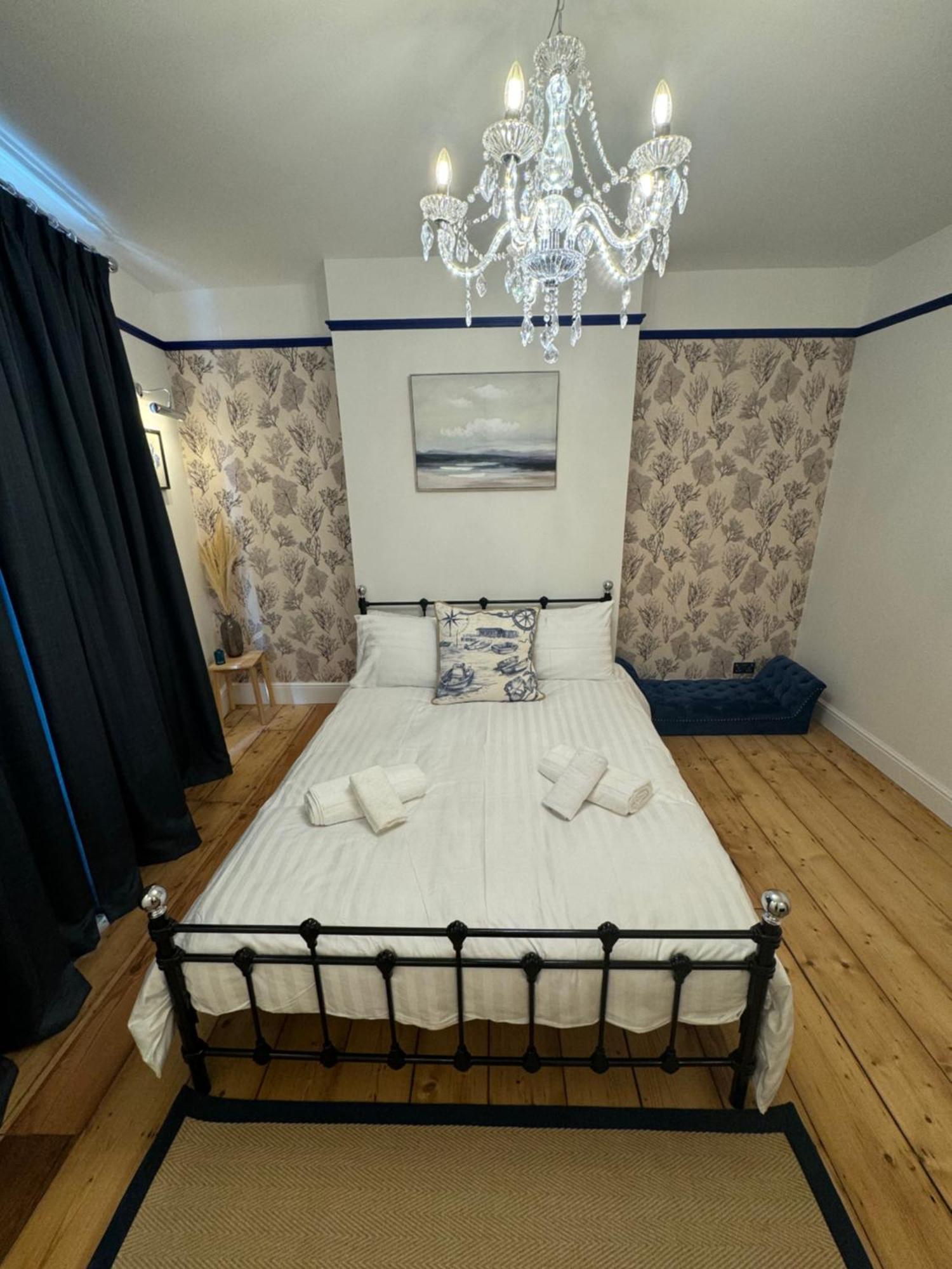Mill Hill Guest House 考斯 外观 照片